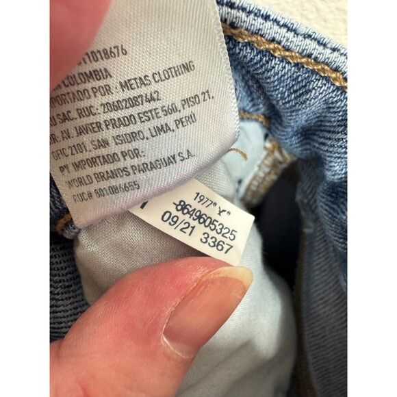 American Eagle Sz 10 Short Stretch Mom Jean Campus Brights High Waist Distressed - Picture 14 of 15